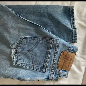 Vintage Levi’s 550 Tapered Leg - Light Wash